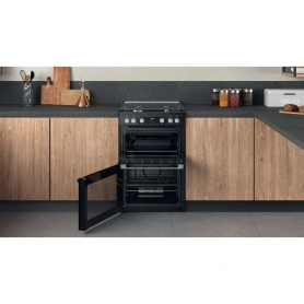 Hotpoint Double Gas Cooker - 3